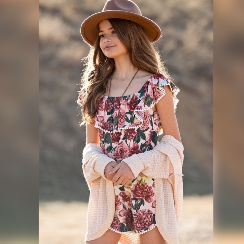 Meadow Fashionista Top/Shorts Set